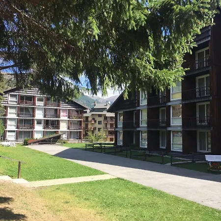 Near Sestriere,turin - Maxi * Pragelato